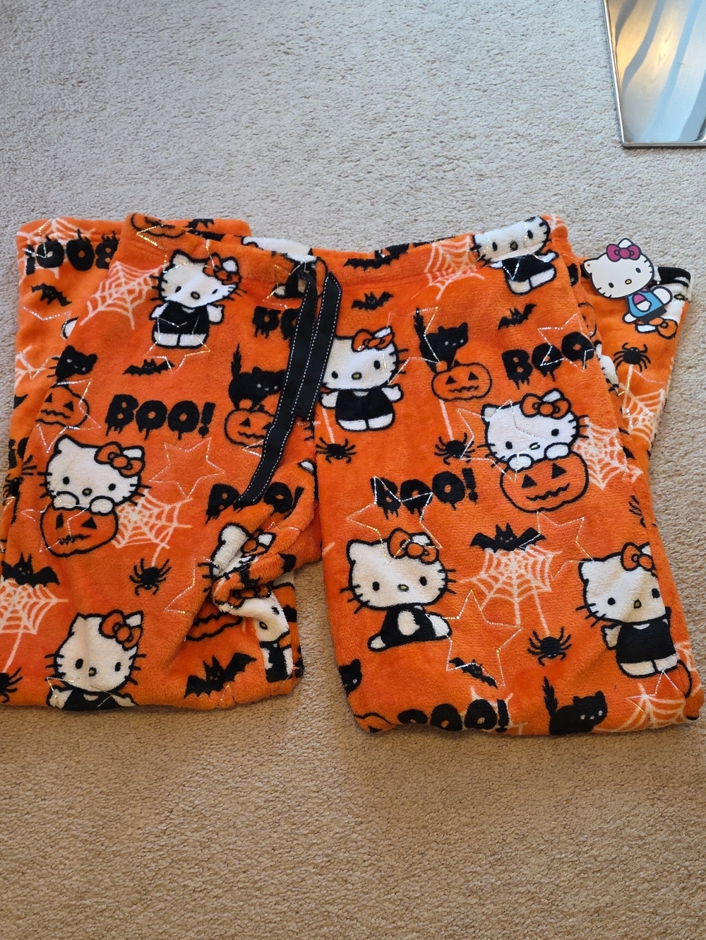NWT Hello Kitty Orange Black White Halloween Pajama Pants